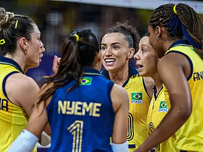 Seleção brasileira feminina de vôlei avança às quartas de final com vitória sobre o Japão