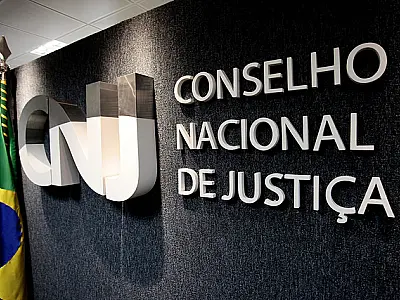 Com salários de pelo menos R$ 33 mil reais, juízes se sentem injustiçados