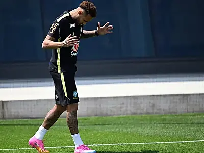 Foto da perna de Neymar viraliza e preocupa torcedores às vésperas da Copa