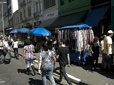 IBGE: taxa de desemprego cai para 5,8%, a menor já registrada