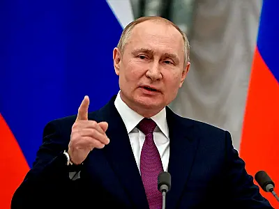 Tensões aumentam: Rússia ameaça revidar caso Ucrânia utilize bombas de fragmentação dos EUA