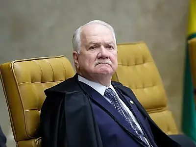 Fachin toma posse como presidente do STF nesta segunda