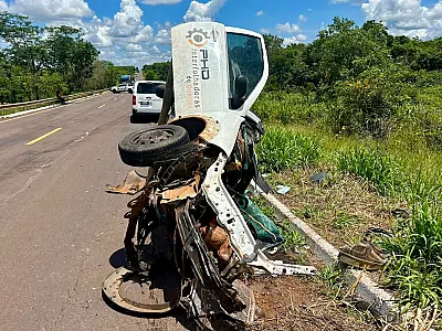 Motorista morre e passageiro fica ferido em colisão na MS-040