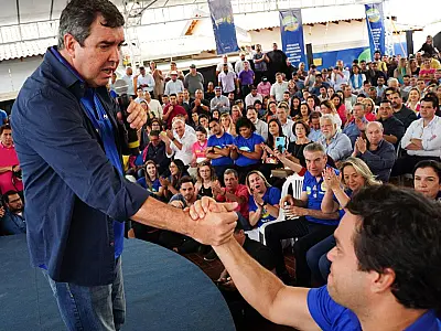 Riedel diz que andará com Beto em Campo Grande e garante apoio para 2024