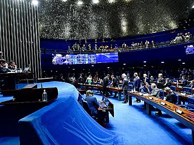 PEC que limita decisões monocráticas no STF avança no Senado