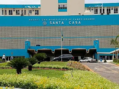 Criança queimada em Sidrolândia luta pela vida na Santa Casa de Campo Grande