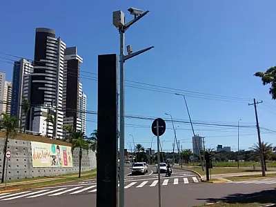 Radares de Campo Grande: contrato de 2 anos pode chegar a 10 e multas são suspensas