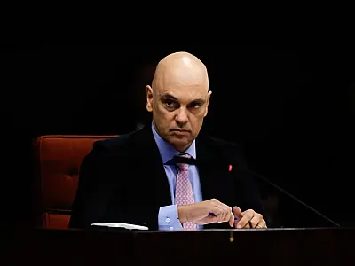Moraes sinaliza intenção de manter inquérito das fake news até 2027