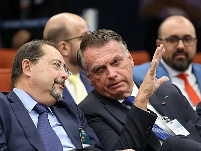 Primeiro dia de julgamento de Bolsonaro e outros sete acusados