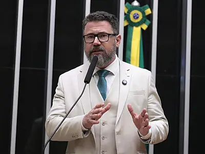 Projeto de Marcos Pollon que reconhece profissão de armeiro avança na Câmara