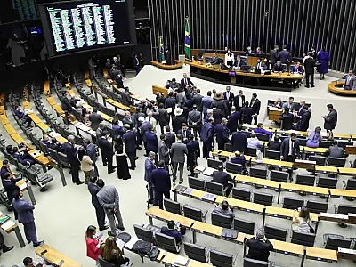 Câmara dos Deputados aprova nova reforma do ensino médio: Texto segue para o Senado