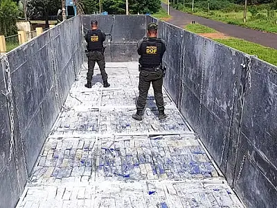 Operação do DOF resulta na apreensão de mais de 2 toneladas de maconha em carreta com fundo falso