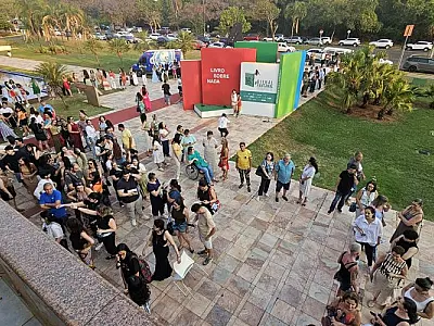 Bienal do Pantanal estreia com público expressivo e destaca literatura regional