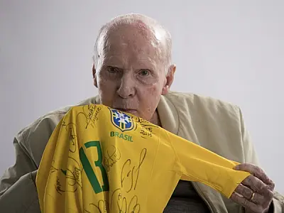 Zagallo é velado na sede da CBF com presença de personalidades do futebol
