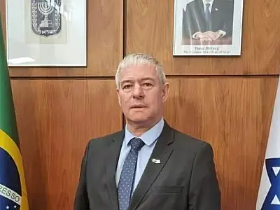 Embaixador de Israel expressa desapontamento com reação brasileira ao ataque do Irã