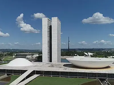 CMO aprova aumento bilionário para o "fundão eleitoral" em 2026