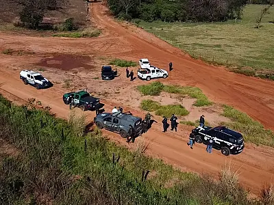 Confronto com a polícia termina com dois criminosos mortos em Mundo Novo
