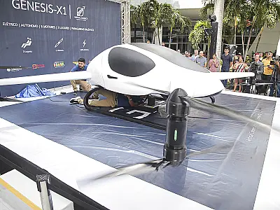 Conheça o carro voador de R$ 2 milhões e 130 km/h que vai revolucionar o transporte