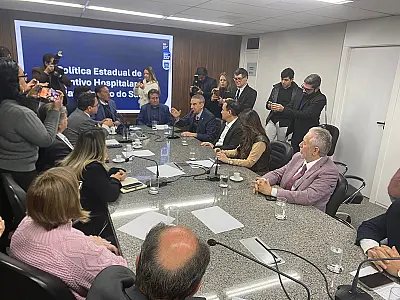 Governo de MS anuncia novo modelo de repasse à saúde para reduzir filas de espera