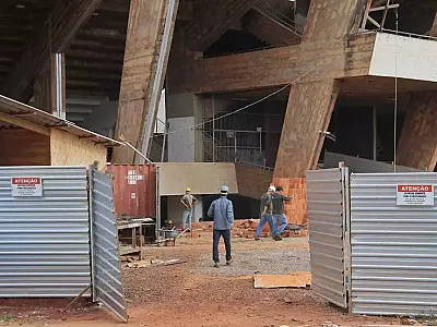 Morenão: a reforma que se arrasta no tempo e no campo