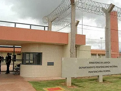 Presídio Federal de Campo Grande deve receber chefes do Comando Vermelho após operação no Rio