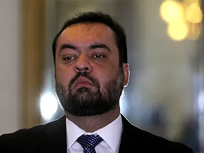 PF mira Cláudio Castro em operação que bloqueia R$ 52 bilhões