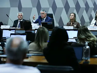 Advogados denunciam violações de direitos dos detidos após os atos de 8 de janeiro