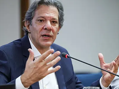 Governo edita MP para garantir gratuidade do Pix e reforçar sigilo bancário