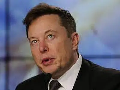 Elon Musk revela relação conturbada com filha transexual em nova biografia