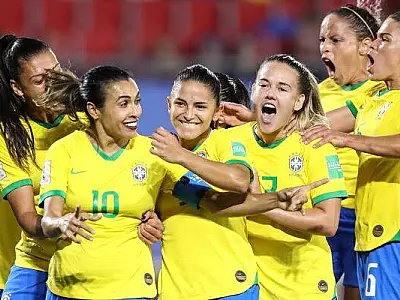 Governo adotará ponto facultativo em jogos da Seleção Feminina