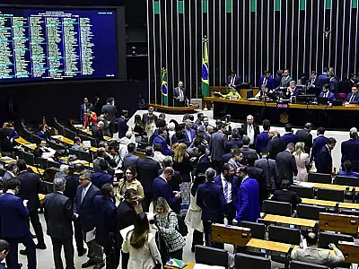 Senado apresenta nova versão da reforma tributária com alterações significativas
