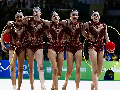 Ao som de "Evidências", Brasil conquista prata na série mista