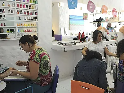Setor de serviços cresce 0,3% em junho e atinge patamar recorde