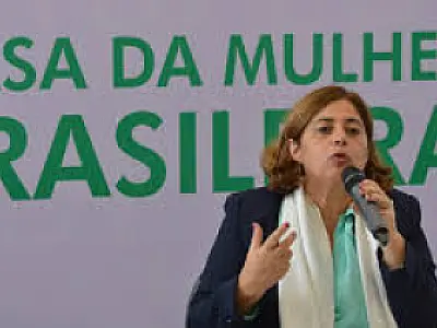 Cida Gonçalves pode deixar o Ministério das Mulheres em reforma ministerial de Lula