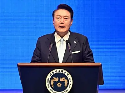 Presidente da Coreia do Sul revoga lei marcial após pressão do Parlamento e protestos populares