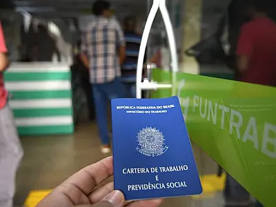 Funtrab disponibiliza 1.345 vagas de emprego nesta segunda-feira