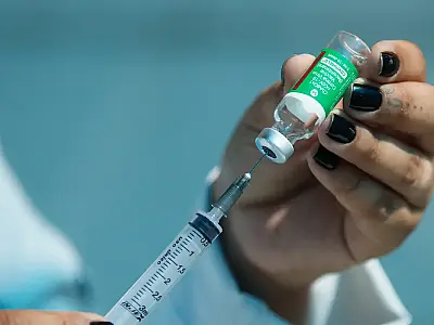Brasil e Índia firmam parceria para fortalecer produção de vacinas