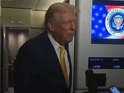 Trump se irrita com pergunta sobre Epstein e ofende repórter durante coletiva
