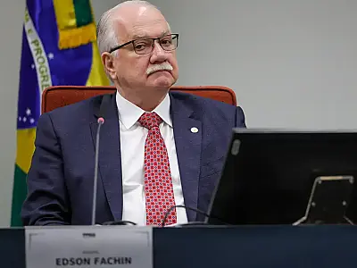 Fachin inicia voto sobre responsabilização de redes; placar está 7 a 1
