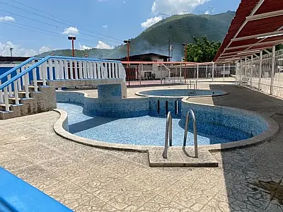 Desmantelamento de prisão na Venezuela revela luxo e terror da facção criminosa