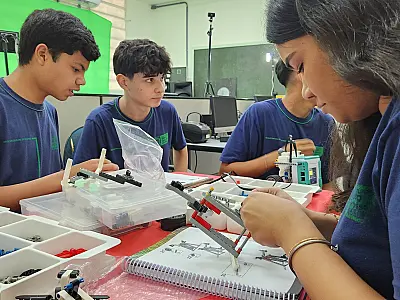 Robótica Educacional revoluciona o ensino e desperta protagonismo dos alunos nas escolas estaduais