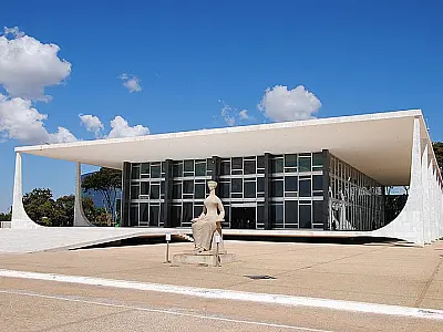 Supremo Tribunal Federal proíbe revista íntima vexatória em presídios