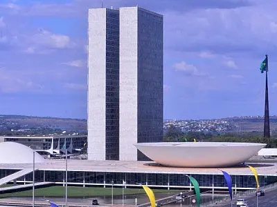 Impasses políticos adiam votação da MP da subvenção, crucial para arrecadação em 2024