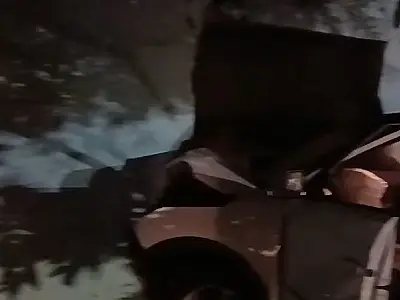 Motorista embriagado perde o controle, bate em carros e invade casa no Coophavila

