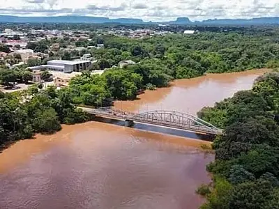 Avião cai em Aquidauana e mata quatro pessoas no Pantanal de MS
