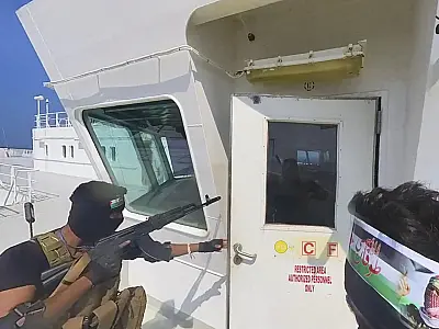 Mar Vermelho: Ataques de rebeldes que apoiam o Hamas põem em risco o fluxo comercial global