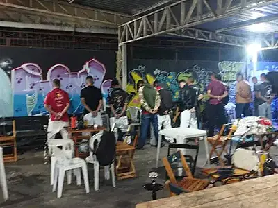 Operação fecha cerco contra irregularidades em bares e prende suspeitos em Campo Grande