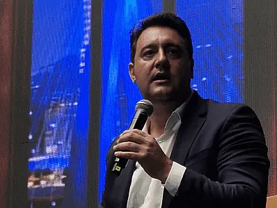 Bornhausen diz que Kassab definiu Ratinho Junior como pré-candidato do PSD ao Planalto