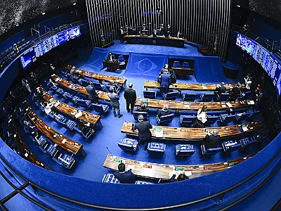 Senado aprova PL Antifacção com penas que podem chegar a 120 anos