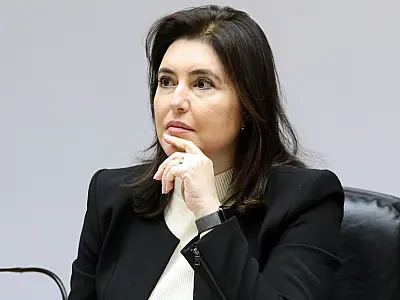 Simone Tebet se aproxima de São Paulo e avalia troca do MDB pelo PSB
